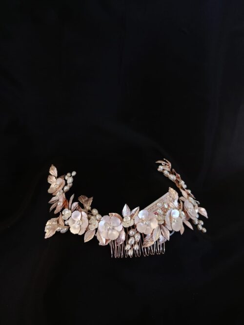 Accesorio flores con perlas