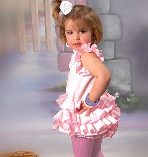 Trajes de flamenca infantil 10 baby lunar