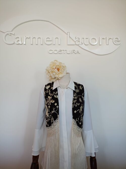 Chaleco flecos negro