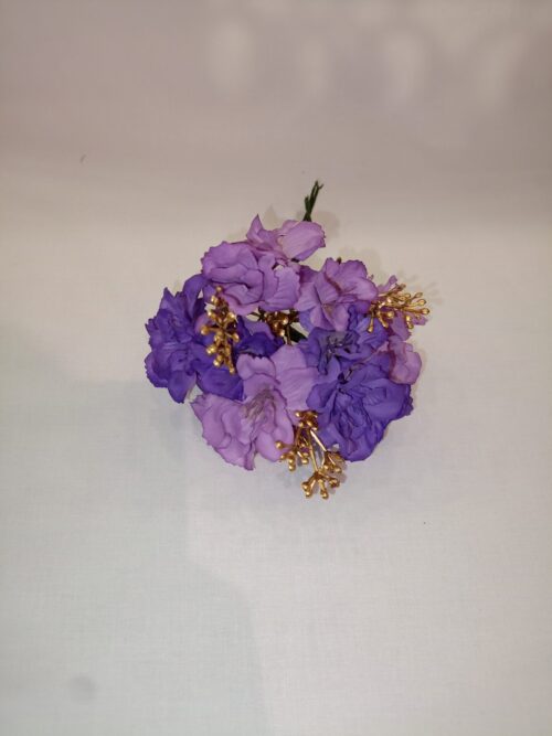 Ramillete de flores de niña