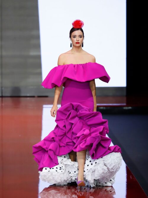 Vestido flamenca volumen fucsia