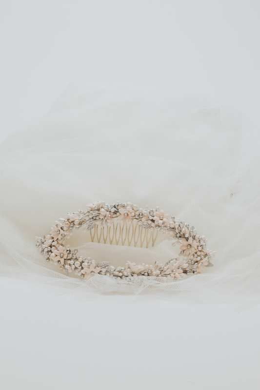 Tocado novia hoja y semillas