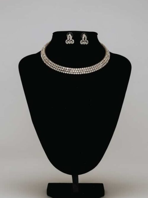 Conjunto pendiente y gargantilla zirconitas