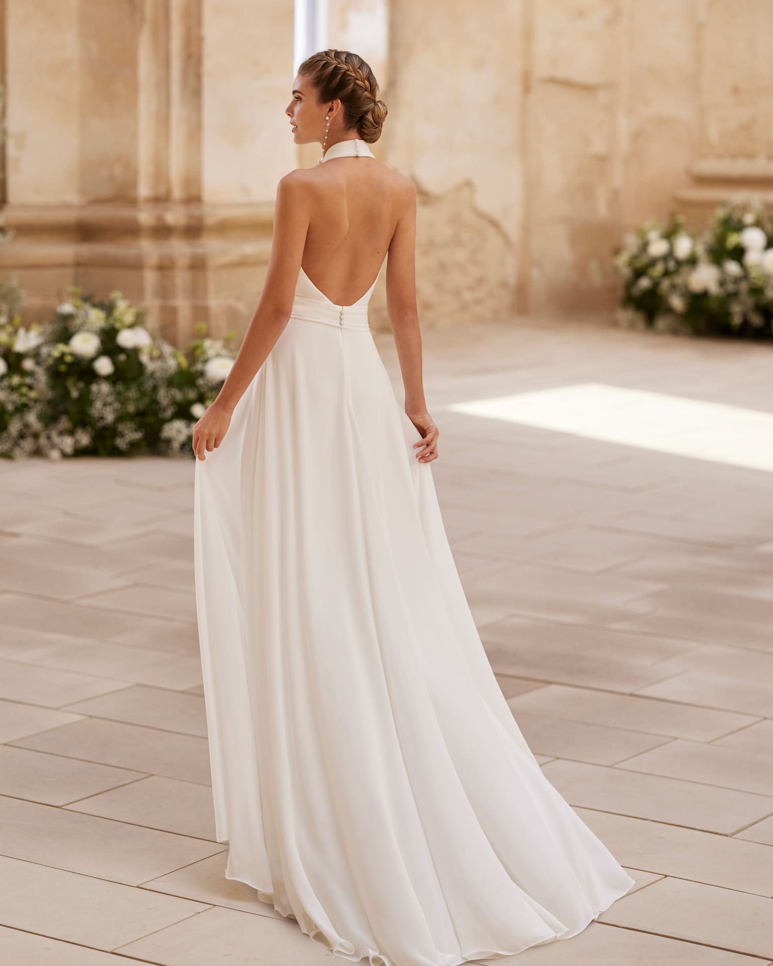 Vestido de novia HADARA de Alma Novia