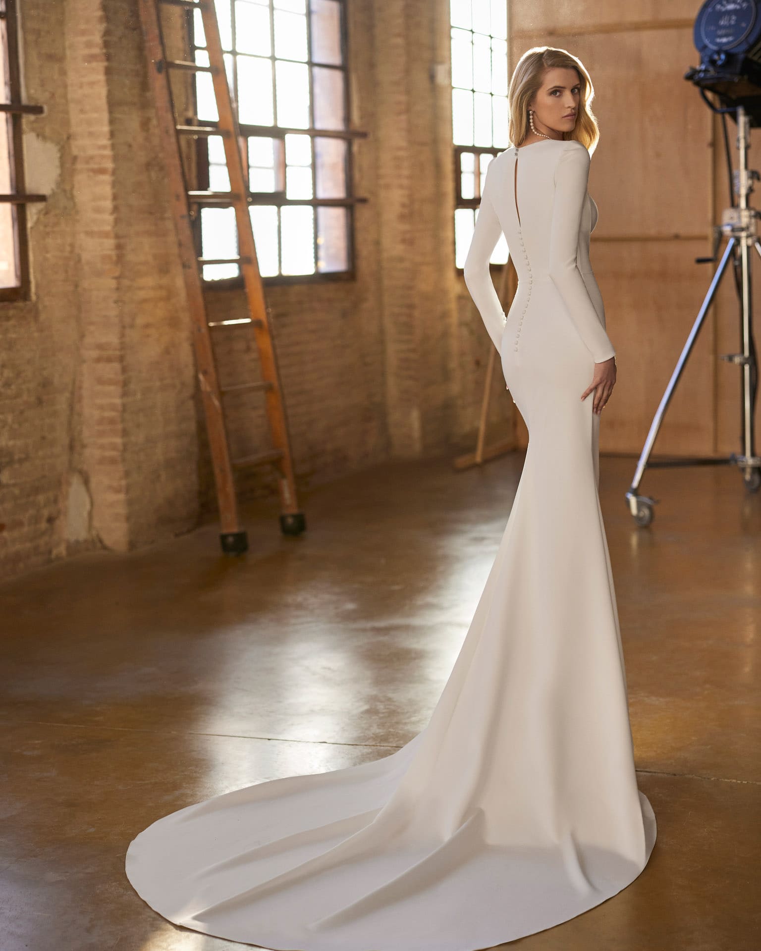 Vestido de novia WINS de Aire Atelier