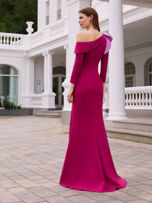 Vestido largo asimétrico en crepé