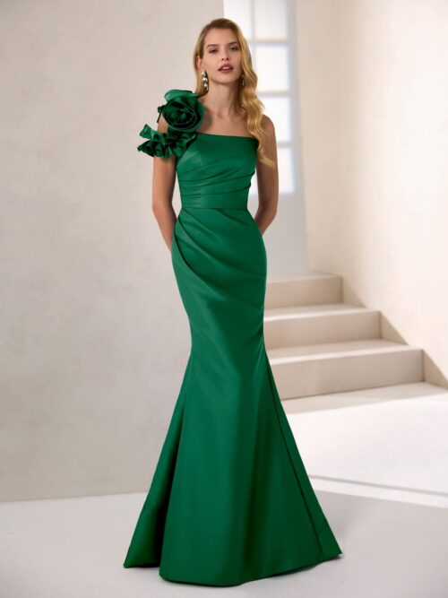 Vestido largo de mikado asimétrico floral